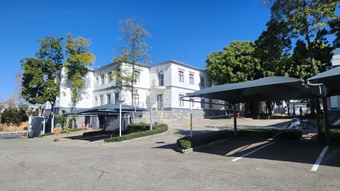 8 Rivonia Road, Illovo 